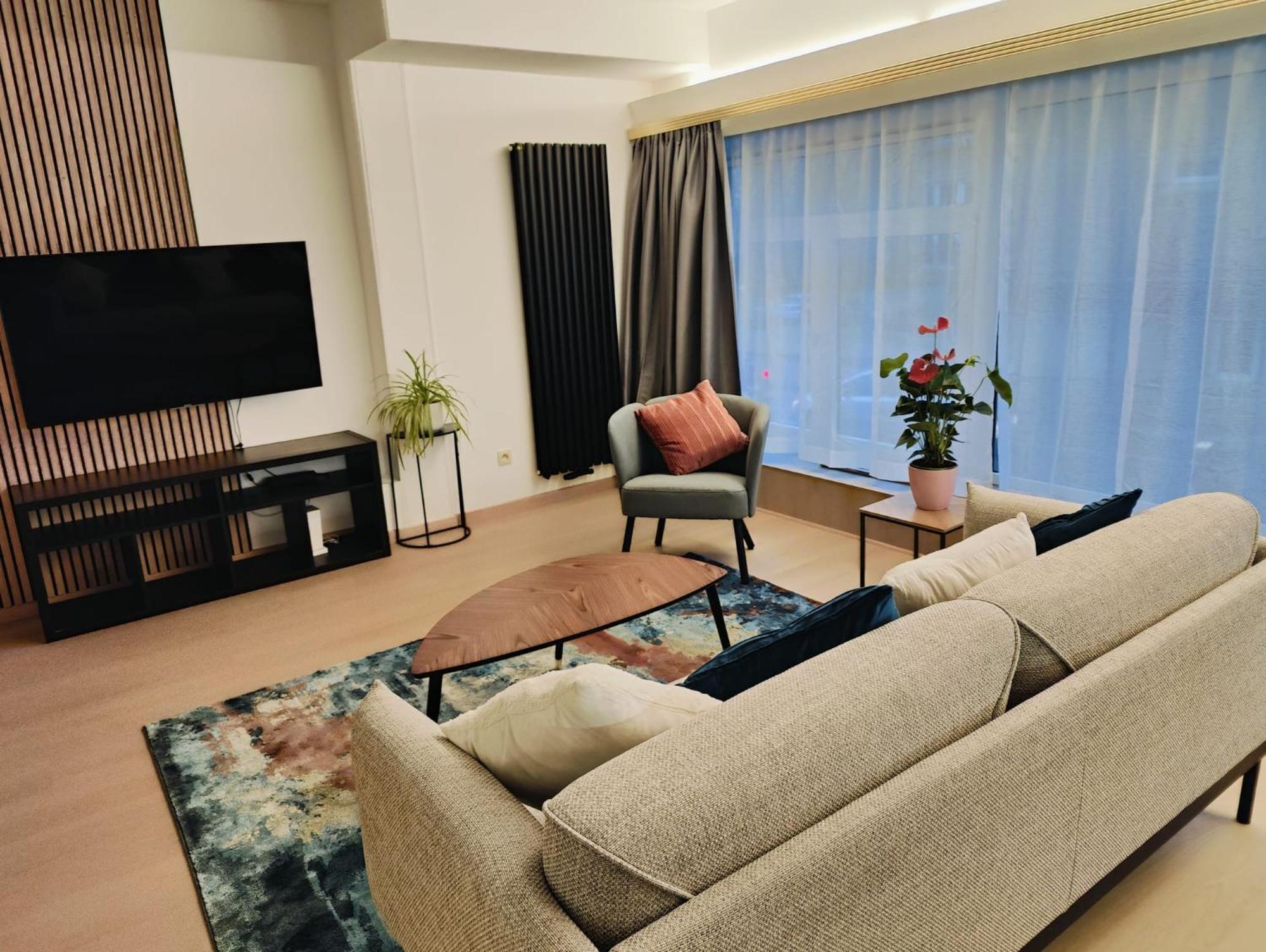 Bright & Cozy Appartment In Brussels — Photos 2